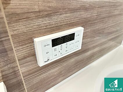 給湯器リモコン（浴室側）
