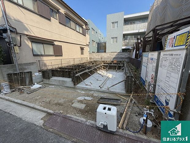 【外観】現在建築中！落ち着いた街並みで新生活を始めることが出来そう！周辺の物件も併せてご紹介させて頂きます！