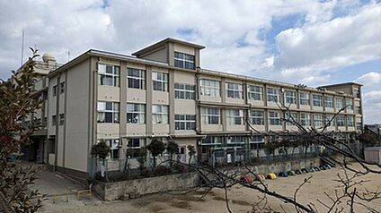 大津市立坂本小学校 徒歩800m