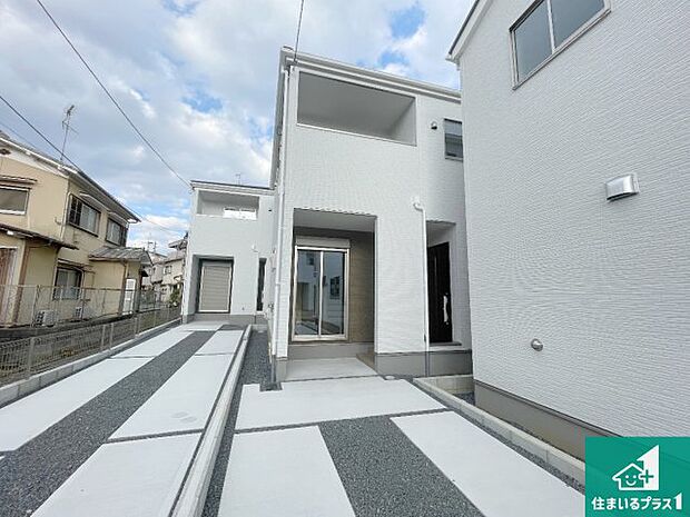 【外観】安心の10年保証！外観を美しく保ち、雨水で汚れを落とします！気になることがありましたら、お気軽にお問い合わせください！