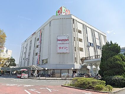 イズミヤ東寝屋川店 徒歩470m