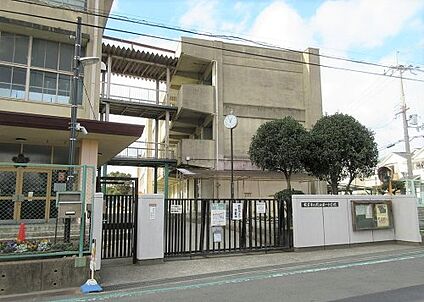 枚方市立殿山第一小学校 徒歩138m