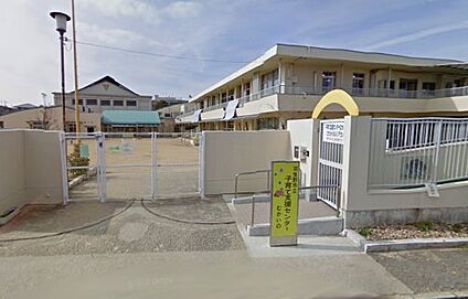 羽曳野市立向野こども園 徒歩224m