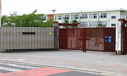 田原本町立田原本小学校 徒歩1003m