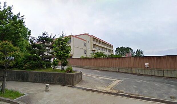 奈良市立東登美ヶ丘小学校