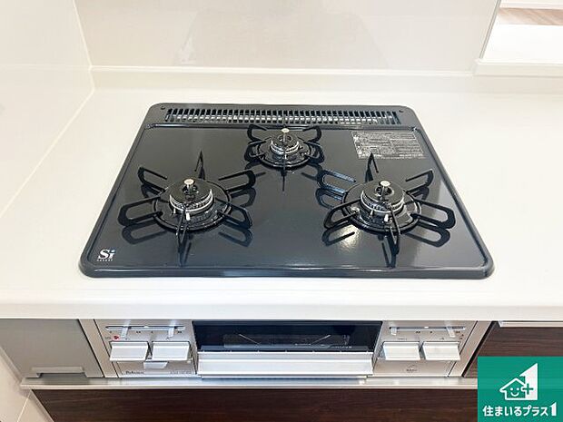 【コンロ】ダブル高火力Siセンサー付きコンロ!3口あるので、まとめて料理をする時も大活躍!