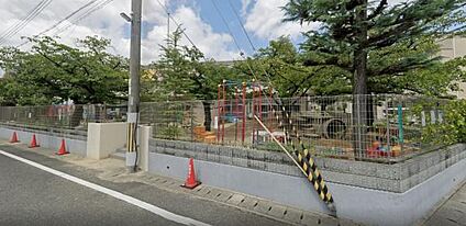伊丹おうち保育園 徒歩720m