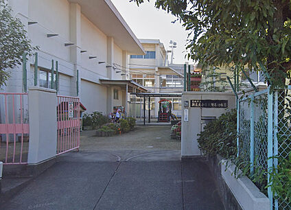 葛城市立新庄小学校附属幼稚園 徒歩617m