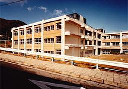 川西市立清和台中学校 徒歩1280m