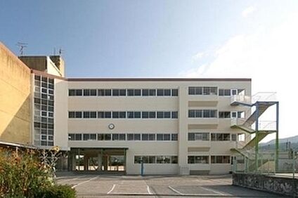 川西市立清和台小学校 徒歩400m