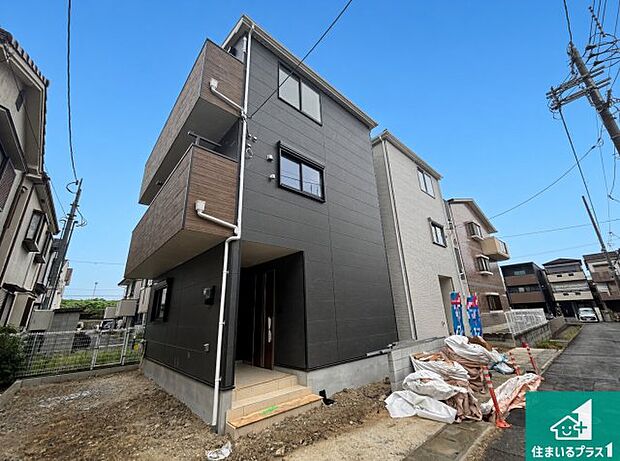 【外観】安心の10年保証!外観を美しく保ち、雨水で汚れを落とします!気になることがありましたら、お気軽にお問い合わせください!
