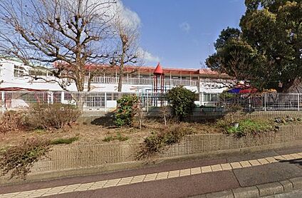 片岡台幼稚園 徒歩353m