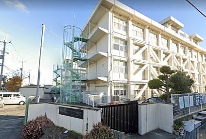 大和高田市立片塩中学校 徒歩1500m