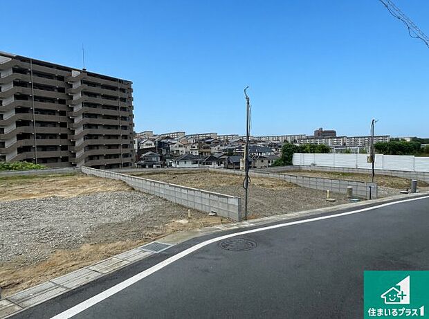 【外観】現在建築中!落ち着いた街並みで新生活を始めることが出来そう!周辺の物件も併せてご紹介させて頂きます!