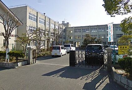 栗東市立治田小学校 徒歩1300m