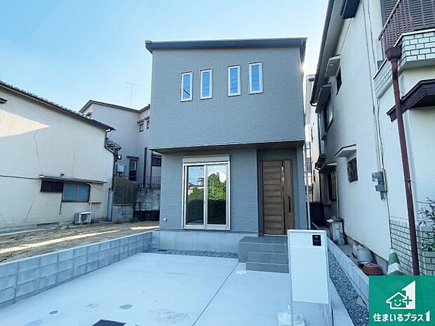 【外観】安心の10年保証!外観を美しく保ち、雨水で汚れを落とします!気になることがありましたら、お気軽にお問い合わせください!