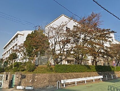 神戸市立ありの台小学校 徒歩1440m