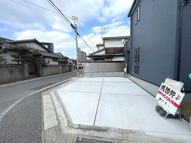 駐車並列2台可！