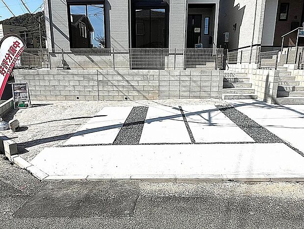 【1号棟】駐車並列2台可！