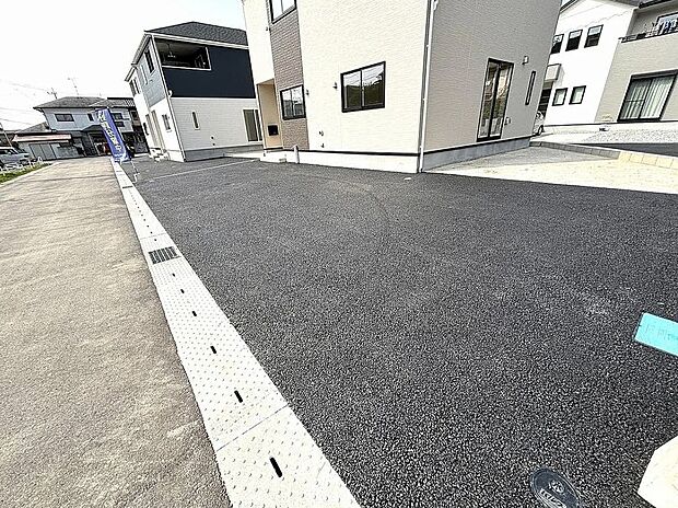 【3号棟】駐車3～5台可！