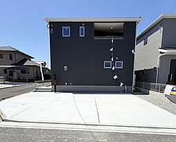JR鹿児島本線「福間」駅 バス15分 西鉄バス「津屋崎橋」停 徒歩5分