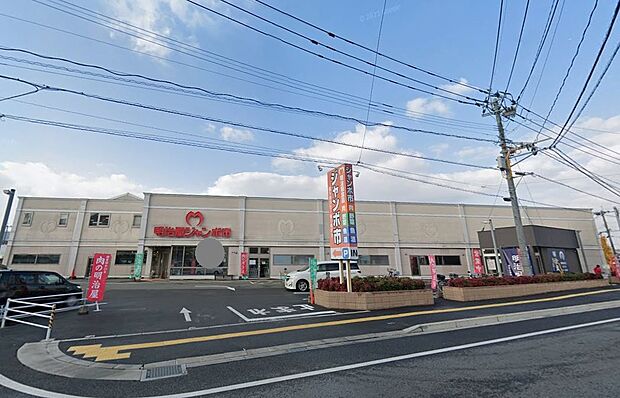 明治屋ジャンボ市太宰府店(約360m)