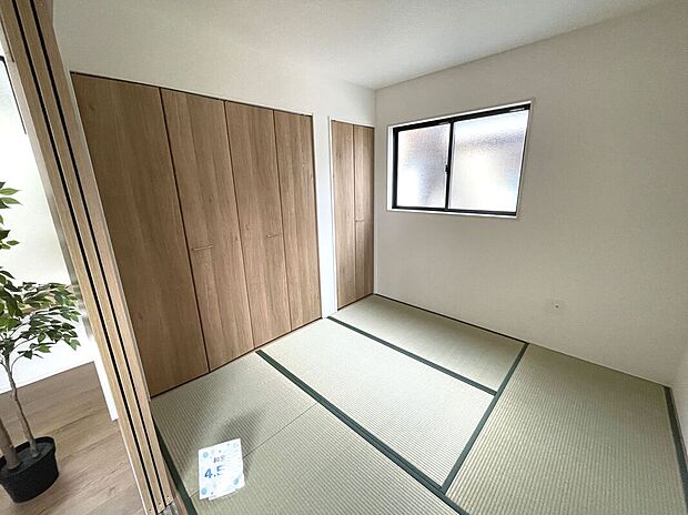 【和室】キッズスペースやお客様の宿泊場所としても使える癒しの和室空間！収納も充実♪