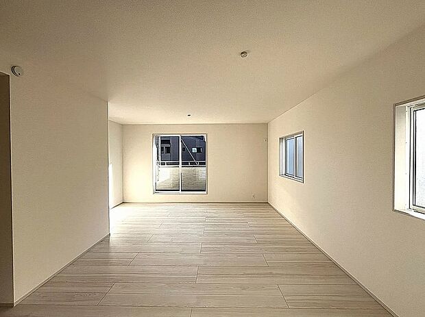 【【3号棟】リビング】2階リビングで陽当たり良好♪