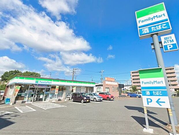 ファミリーマートつつじヶ丘店（約1,400m）