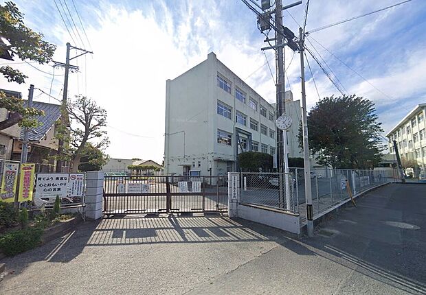 福岡市立多々良小学校(約1,760m)