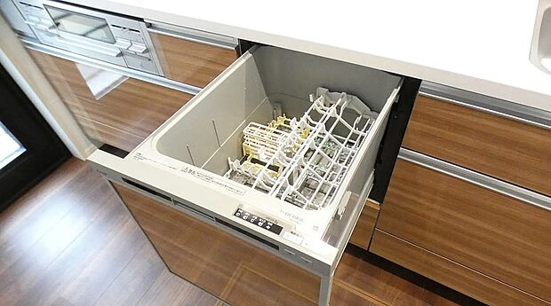 【【2号棟】キッチン】家事効率UPの強い味方、食器洗浄乾燥機付き♪