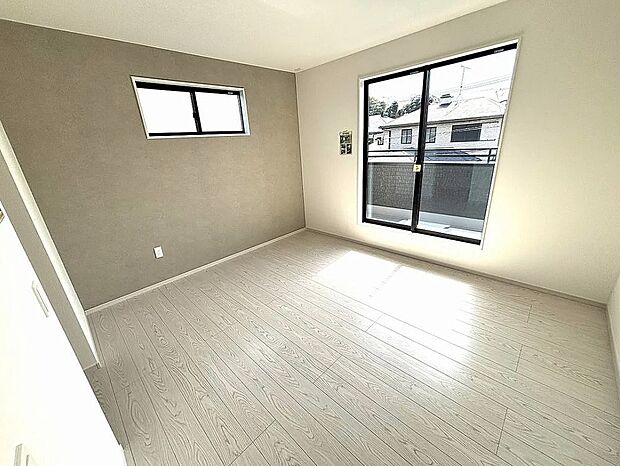 【【3号棟】2階主寝室】主寝室ゆったり7帖！