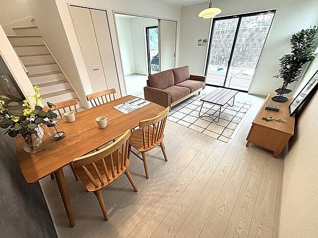 【【1号棟】リビング】LDK広々16.2帖！