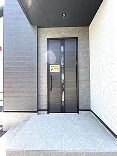 玄関ポーチ