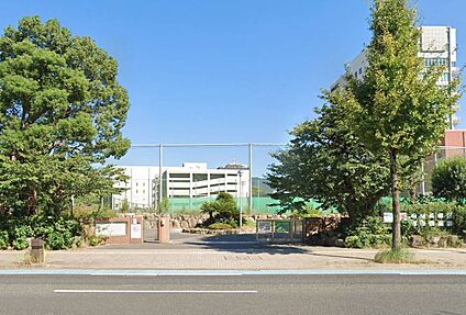 北九州市立思永中学校 1840ｍ(徒歩23分)
