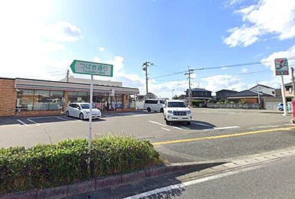 セブンイレブン福津津屋崎店 405ｍ(徒歩6分)