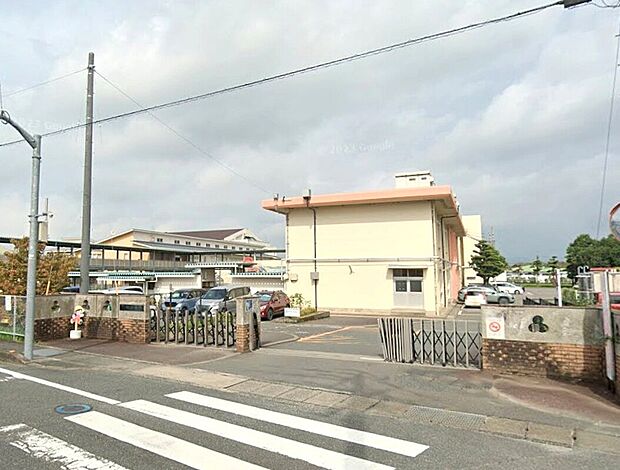 筑前町立三輪小学校(約1,200m)