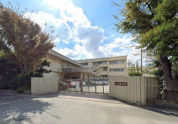 福岡市立松島小学校（約750m）