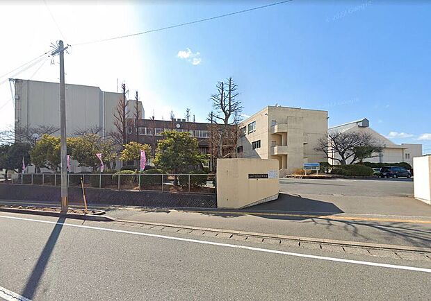 古賀市立古賀北中学校（約800m）