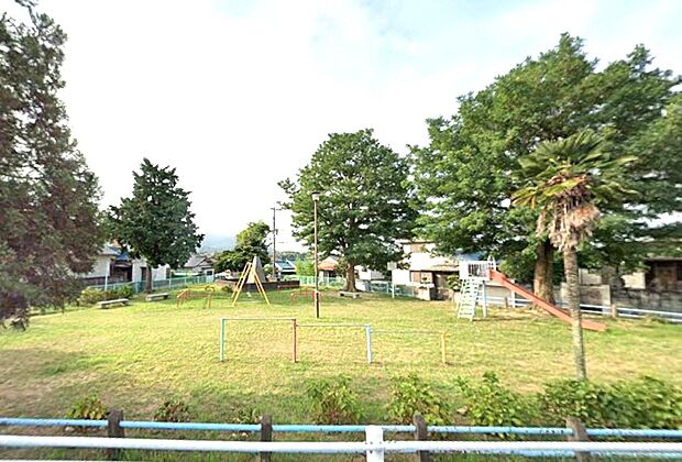 沖田中公園(約80m)