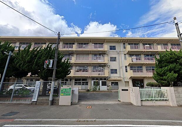 北九州市立朽網小学校（約1,010m）