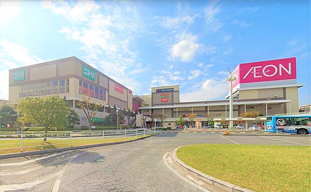 イオン戸畑ショッピングセンター(約800m)