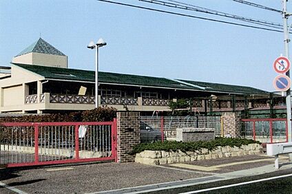 加古川市立別府西小学校 約630ｍ(約8分)