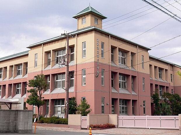荒井小学校（約1,230m）
