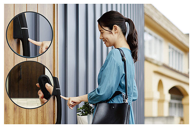 【スマートコントロールキー】リモコンでの操作に加え、カギを身に付けていればドアノブボタンを押すだけで施開錠が可能なスマートコントロールキー採用。（イメージ画像）