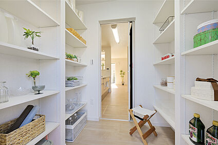 【パントリー】