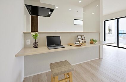 【B-3棟　キッチン】