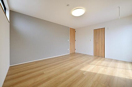 【B-2棟　主寝室】