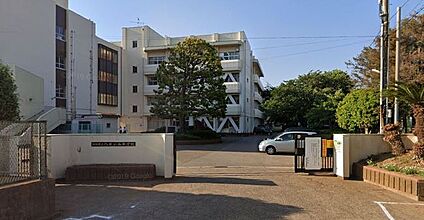 八木ケ谷中学校 1814ｍ