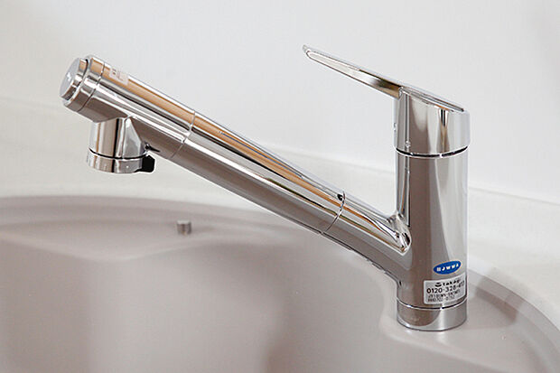 【【蛇口一体型浄水器】】【蛇口一体型浄水器】“飲む・洗う・調理”のあらゆるシーンに対応し、いつでも安心でおいしい水が味わえる蛇口一体型浄水器です。ワンプッシュで浄水・原水の切替ができます。